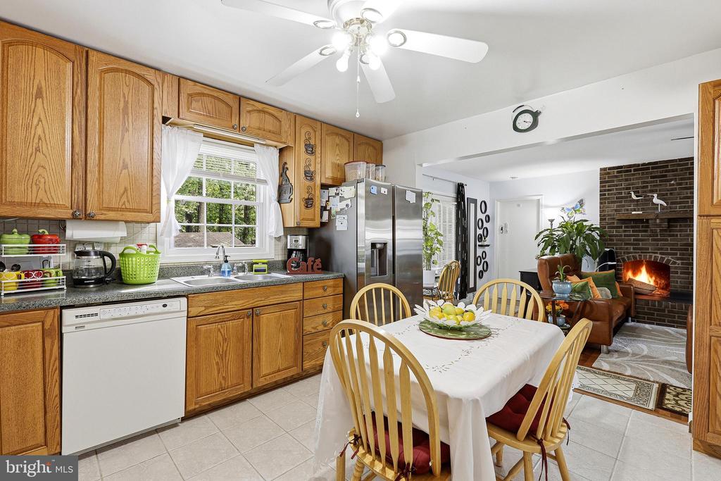 5 SUMNER CT, FREDERICKSBURG, Virginia 22407, 4 Bedrooms Bedrooms, ,2 BathroomsBathrooms,Residential,5 SUMNER CT,VASP2042910 MLS # VASP2042910