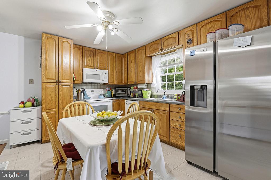 5 SUMNER CT, FREDERICKSBURG, Virginia 22407, 4 Bedrooms Bedrooms, ,2 BathroomsBathrooms,Residential,5 SUMNER CT,VASP2042910 MLS # VASP2042910