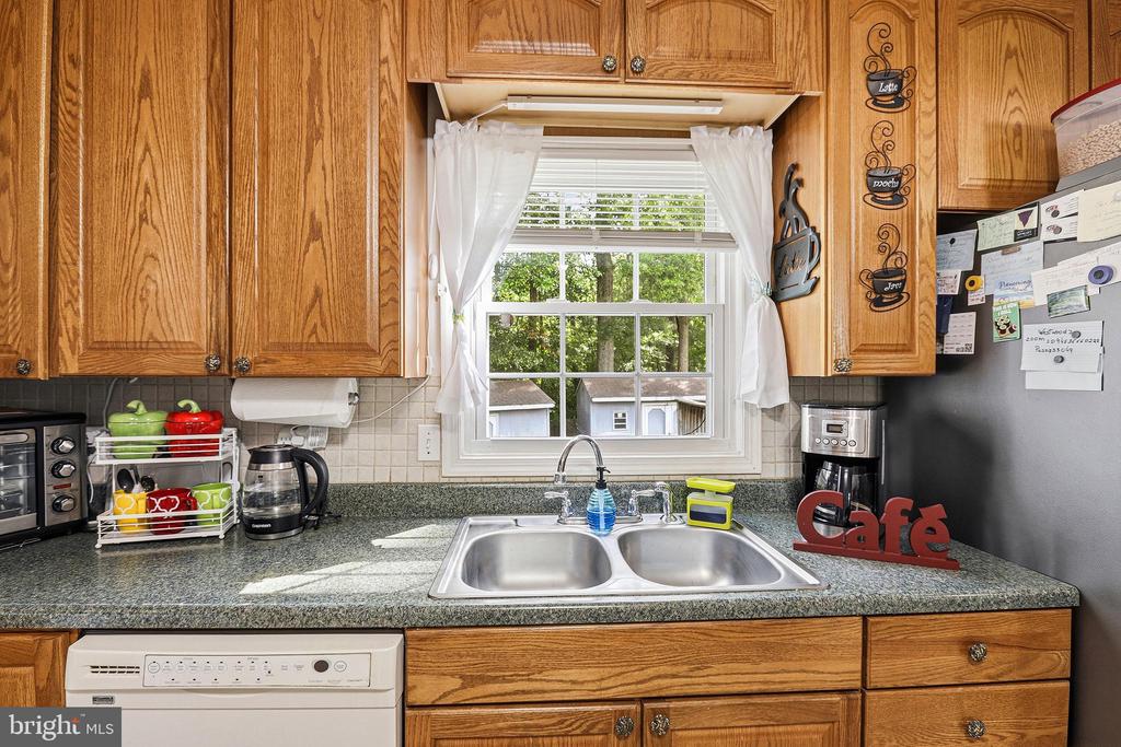 5 SUMNER CT, FREDERICKSBURG, Virginia 22407, 4 Bedrooms Bedrooms, ,2 BathroomsBathrooms,Residential,5 SUMNER CT,VASP2042910 MLS # VASP2042910