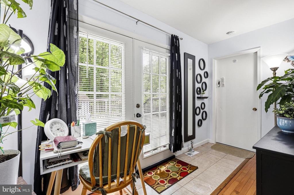 5 SUMNER CT, FREDERICKSBURG, Virginia 22407, 4 Bedrooms Bedrooms, ,2 BathroomsBathrooms,Residential,5 SUMNER CT,VASP2042910 MLS # VASP2042910