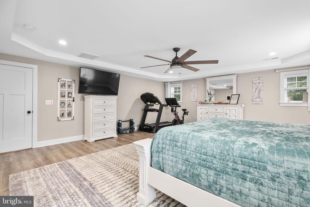 7117 PULLEN DR, FREDERICKSBURG, Virginia 22407, 5 Bedrooms Bedrooms, ,3 BathroomsBathrooms,Residential,7117 PULLEN DR,VASP2043080 MLS # VASP2043080