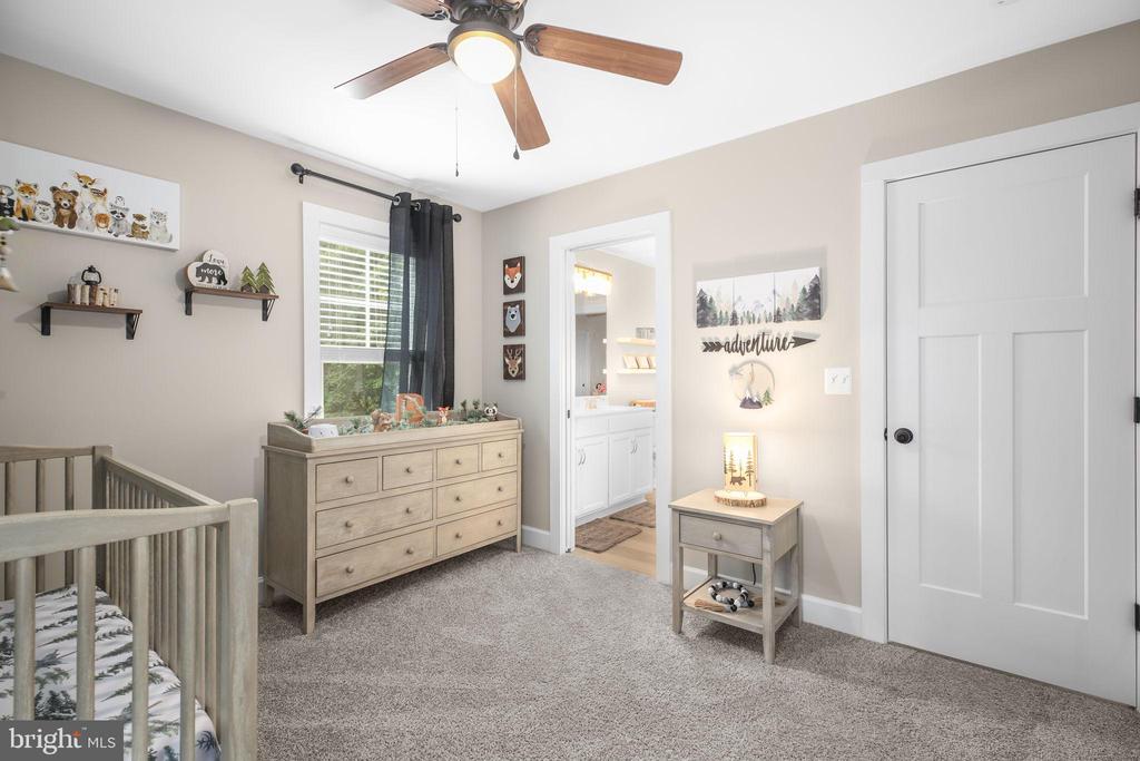 7117 PULLEN DR, FREDERICKSBURG, Virginia 22407, 5 Bedrooms Bedrooms, ,3 BathroomsBathrooms,Residential,7117 PULLEN DR,VASP2043080 MLS # VASP2043080