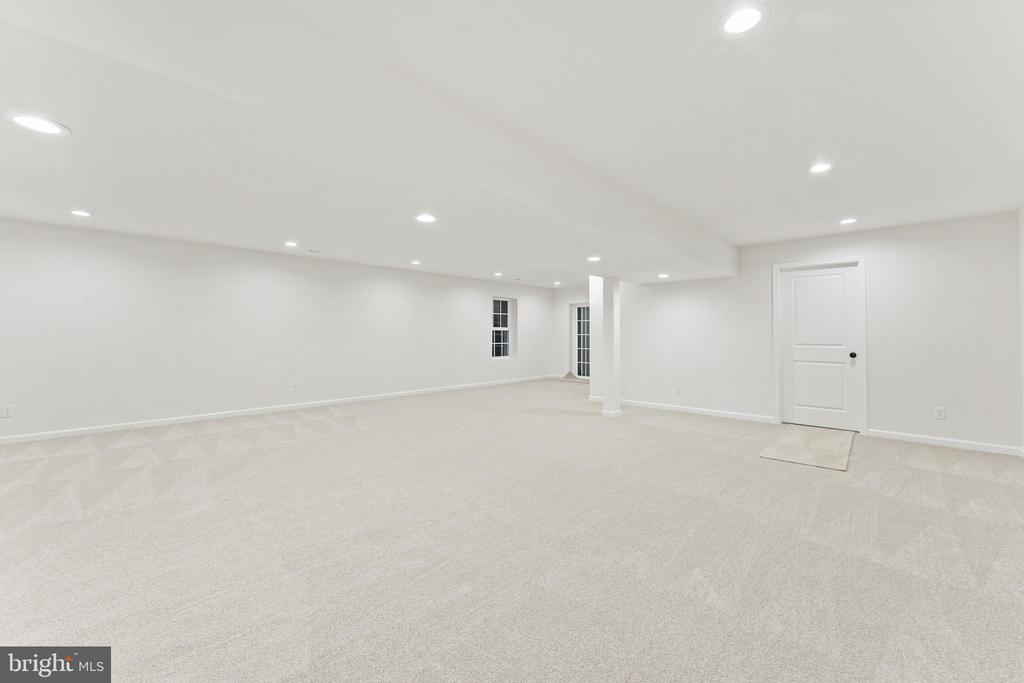 27410 BIG H RANCH RD, CULPEPER, Virginia 22701, 5 Bedrooms Bedrooms, ,3 BathroomsBathrooms,Residential,27410 BIG H RANCH RD,VAOR2014510 MLS # VAOR2014510