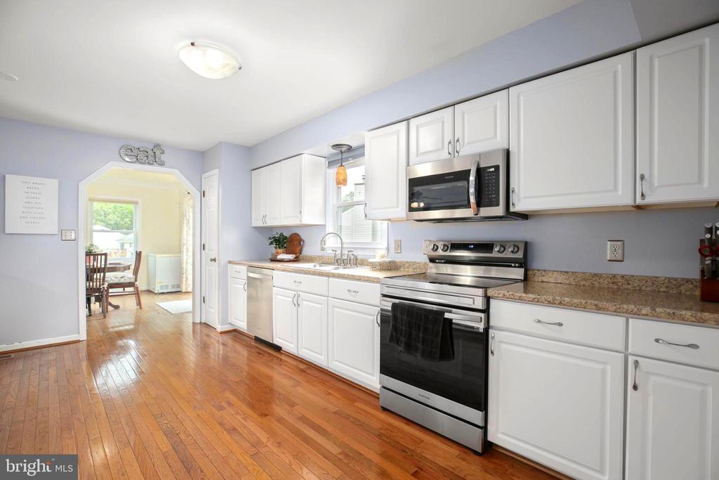 800 SHAMROCK DR, FREDERICKSBURG, Virginia 22407, 3 Bedrooms Bedrooms, ,2 BathroomsBathrooms,Residential,800 SHAMROCK DR,VASP2043100 MLS # VASP2043100