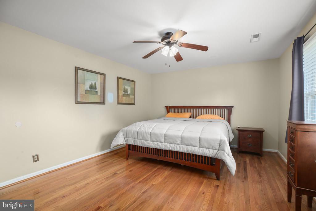 800 SHAMROCK DR, FREDERICKSBURG, Virginia 22407, 3 Bedrooms Bedrooms, ,2 BathroomsBathrooms,Residential,800 SHAMROCK DR,VASP2043100 MLS # VASP2043100