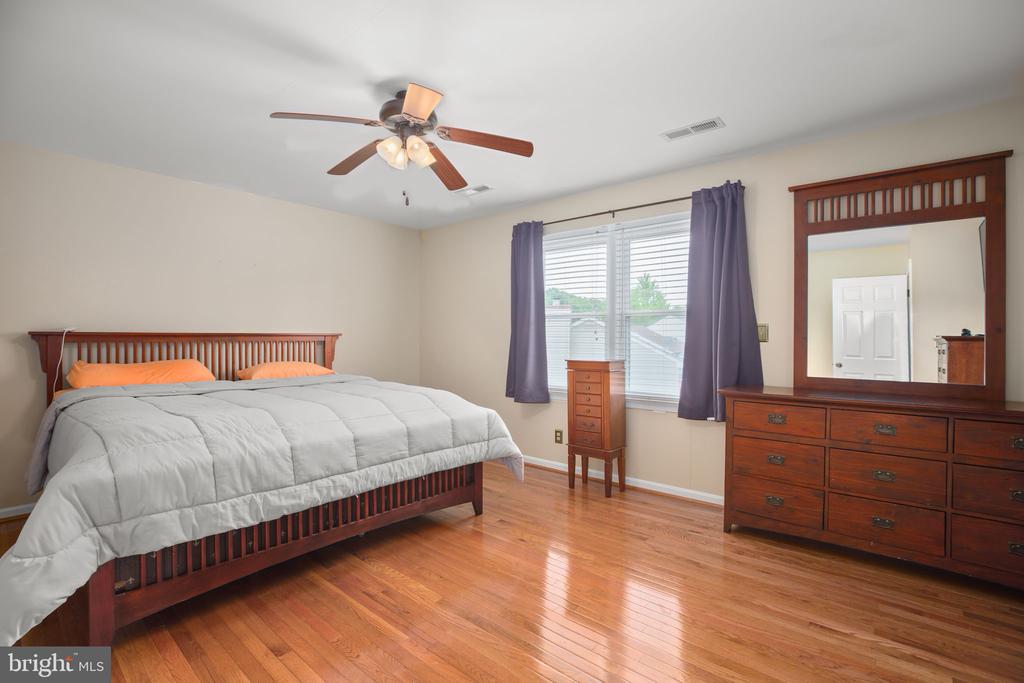 800 SHAMROCK DR, FREDERICKSBURG, Virginia 22407, 3 Bedrooms Bedrooms, ,2 BathroomsBathrooms,Residential,800 SHAMROCK DR,VASP2043100 MLS # VASP2043100