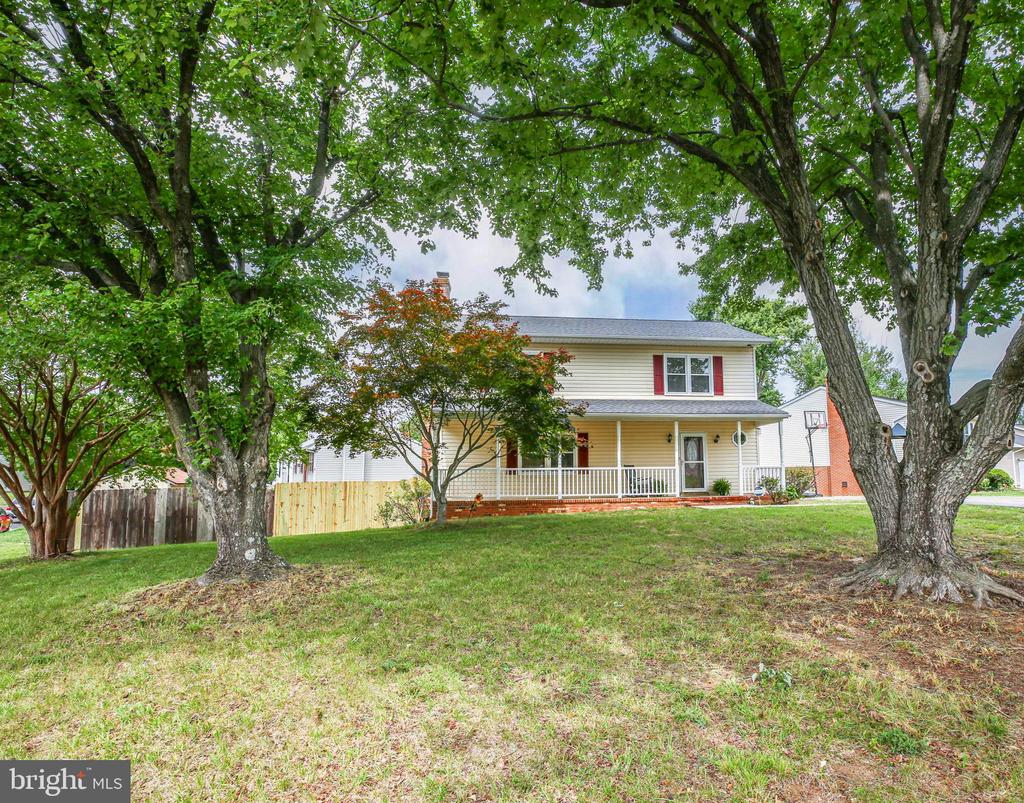 800 SHAMROCK DR, FREDERICKSBURG, Virginia 22407, 3 Bedrooms Bedrooms, ,2 BathroomsBathrooms,Residential,800 SHAMROCK DR,VASP2043100 MLS # VASP2043100