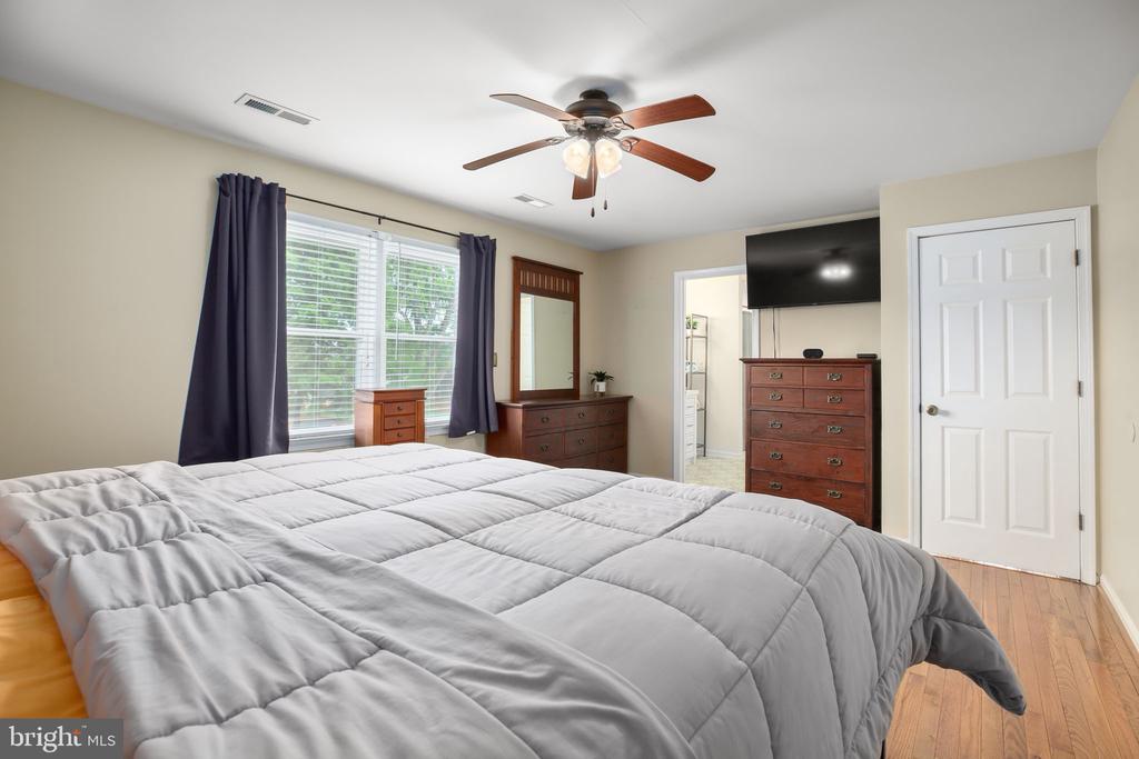 800 SHAMROCK DR, FREDERICKSBURG, Virginia 22407, 3 Bedrooms Bedrooms, ,2 BathroomsBathrooms,Residential,800 SHAMROCK DR,VASP2043100 MLS # VASP2043100
