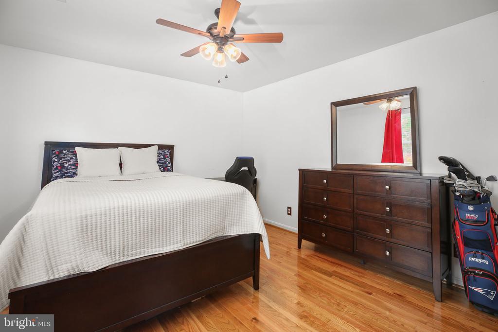 800 SHAMROCK DR, FREDERICKSBURG, Virginia 22407, 3 Bedrooms Bedrooms, ,2 BathroomsBathrooms,Residential,800 SHAMROCK DR,VASP2043100 MLS # VASP2043100
