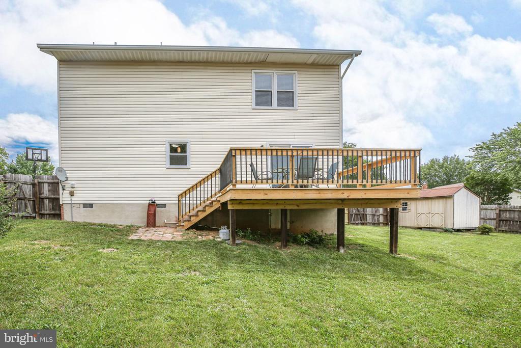 800 SHAMROCK DR, FREDERICKSBURG, Virginia 22407, 3 Bedrooms Bedrooms, ,2 BathroomsBathrooms,Residential,800 SHAMROCK DR,VASP2043100 MLS # VASP2043100