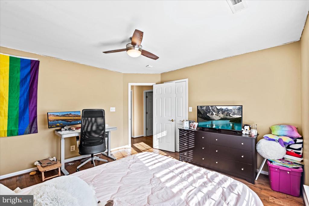 10809 SAMANTHA PL, FREDERICKSBURG, Virginia 22408, 5 Bedrooms Bedrooms, ,3 BathroomsBathrooms,Residential,10809 SAMANTHA PL,VASP2043048 MLS # VASP2043048
