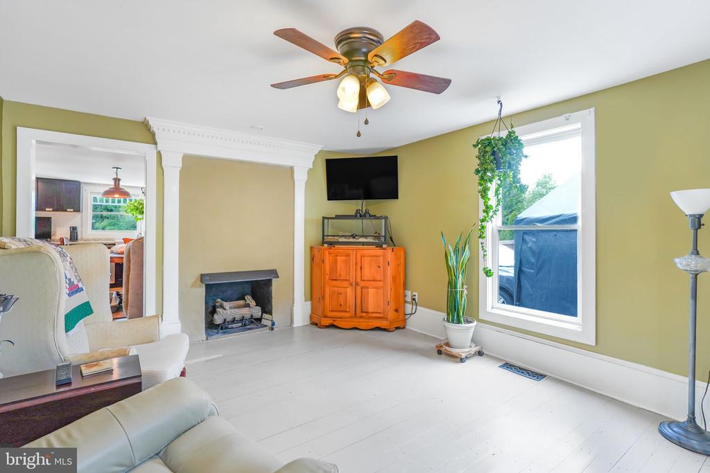 500 KNIGHTING RD, GORDONSVILLE, Virginia 22942, 4 Bedrooms Bedrooms, ,2 BathroomsBathrooms,Residential,500 KNIGHTING RD,VAOR2014540 MLS # VAOR2014540