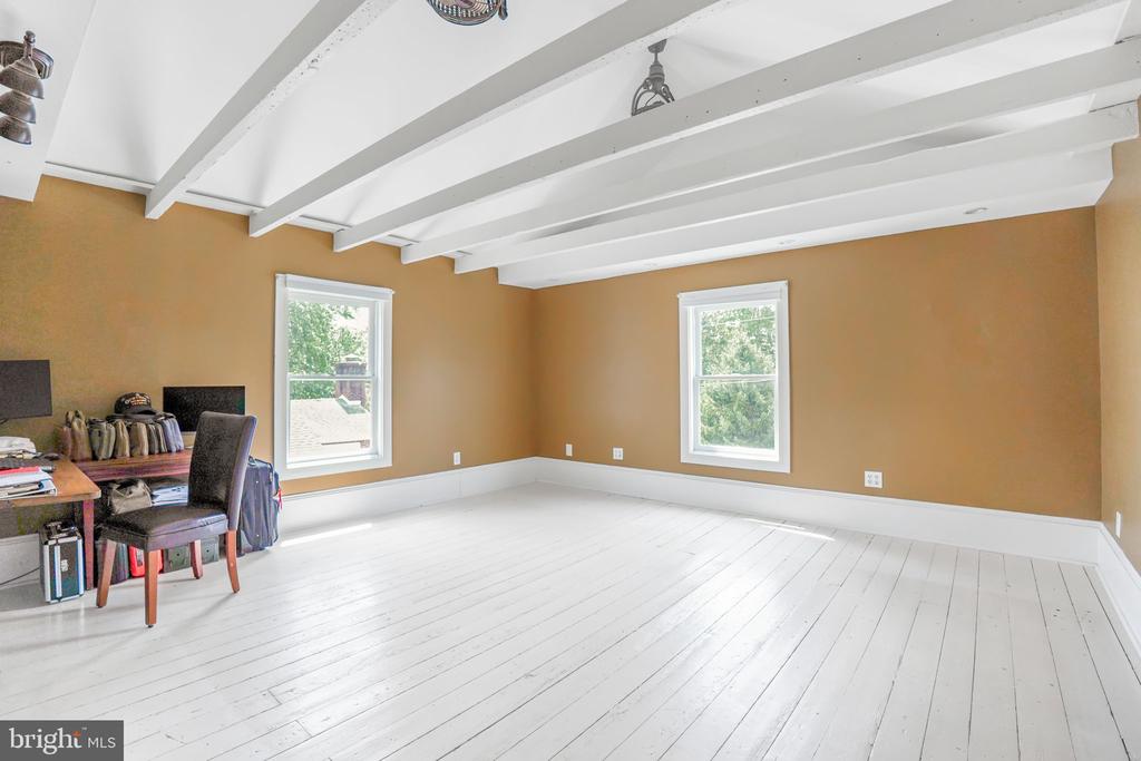 500 KNIGHTING RD, GORDONSVILLE, Virginia 22942, 4 Bedrooms Bedrooms, ,2 BathroomsBathrooms,Residential,500 KNIGHTING RD,VAOR2014540 MLS # VAOR2014540