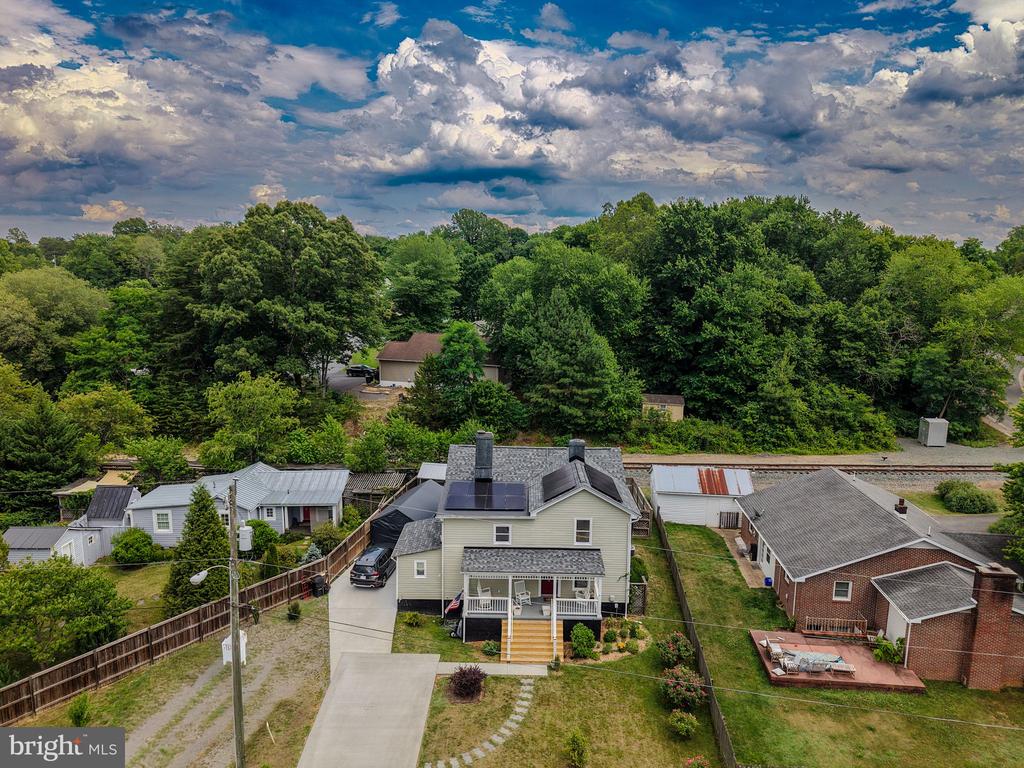 500 KNIGHTING RD, GORDONSVILLE, Virginia 22942, 4 Bedrooms Bedrooms, ,2 BathroomsBathrooms,Residential,500 KNIGHTING RD,VAOR2014540 MLS # VAOR2014540