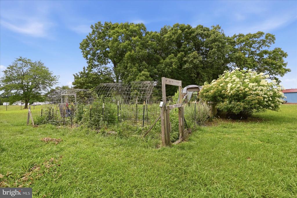 9509 LAWYERS RD, SPOTSYLVANIA, Virginia 22551, 3 Bedrooms Bedrooms, ,1 BathroomBathrooms,Residential,9509 LAWYERS RD,VASP2043046 MLS # VASP2043046