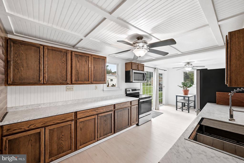 9509 LAWYERS RD, SPOTSYLVANIA, Virginia 22551, 3 Bedrooms Bedrooms, ,1 BathroomBathrooms,Residential,9509 LAWYERS RD,VASP2043046 MLS # VASP2043046