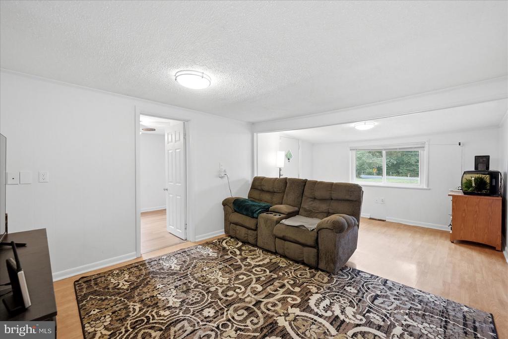 9509 LAWYERS RD, SPOTSYLVANIA, Virginia 22551, 3 Bedrooms Bedrooms, ,1 BathroomBathrooms,Residential,9509 LAWYERS RD,VASP2043046 MLS # VASP2043046