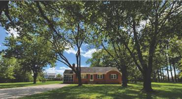 4921 DUMFRIES RD, CATLETT, Virginia 20119, 3 Bedrooms Bedrooms, ,1 BathroomBathrooms,Residential,4921 DUMFRIES RD,VAFQ2022720 MLS # VAFQ2022720