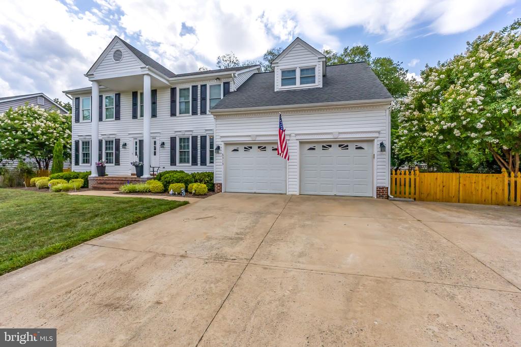6313 SWEETBRIAR DR, FREDERICKSBURG, Virginia 22407, 4 Bedrooms Bedrooms, ,3 BathroomsBathrooms,Residential,6313 SWEETBRIAR DR,VASP2042818 MLS # VASP2042818