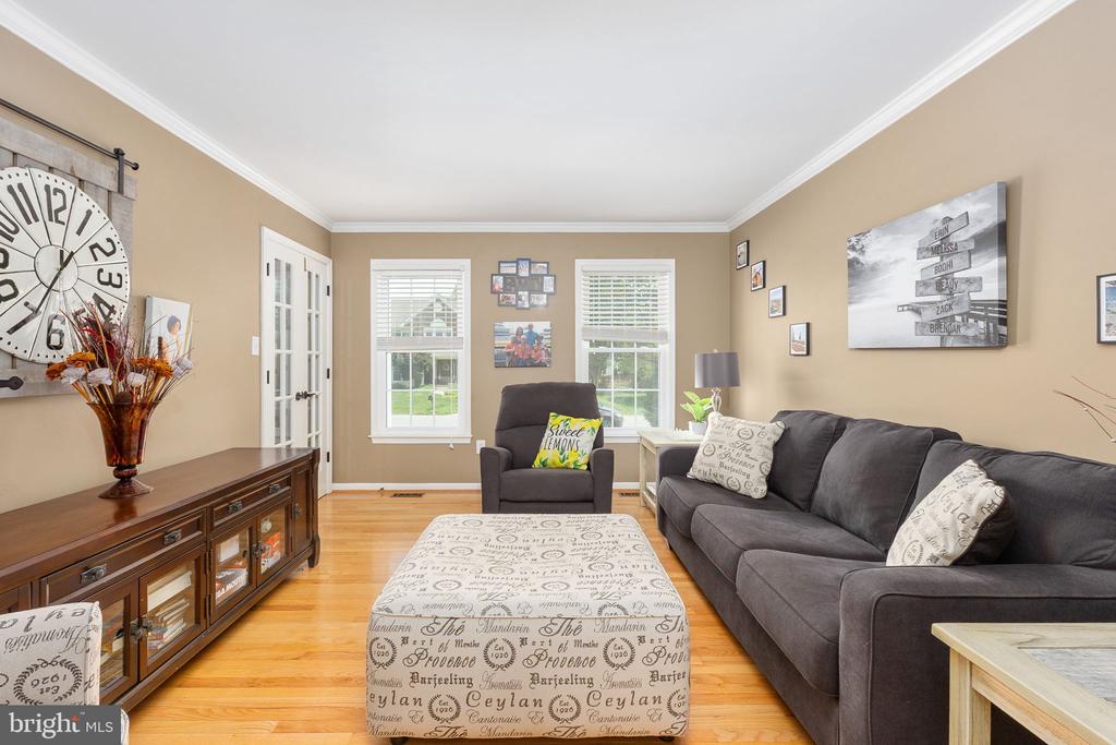 6313 SWEETBRIAR DR, FREDERICKSBURG, Virginia 22407, 4 Bedrooms Bedrooms, ,3 BathroomsBathrooms,Residential,6313 SWEETBRIAR DR,VASP2042818 MLS # VASP2042818