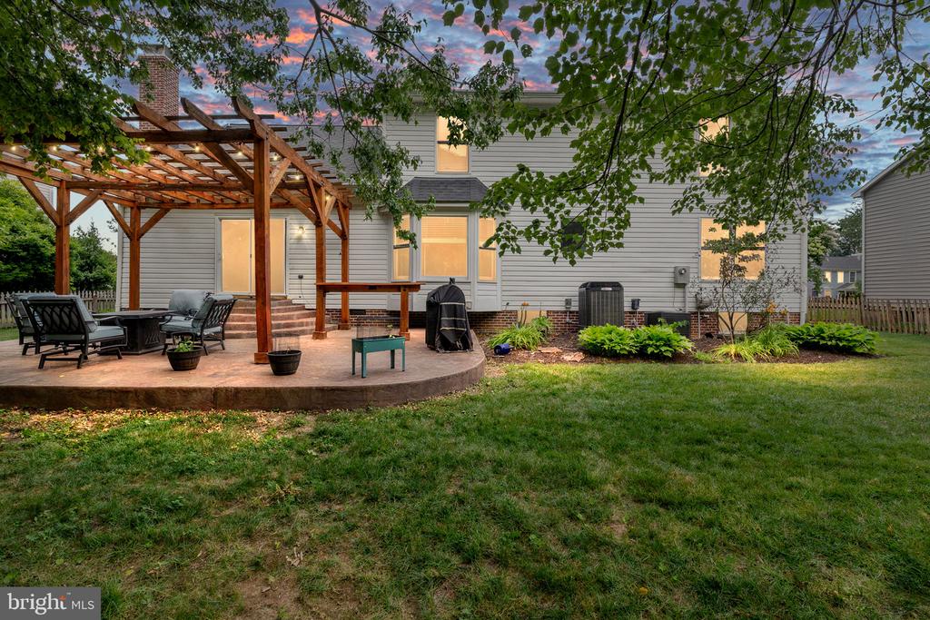 6313 SWEETBRIAR DR, FREDERICKSBURG, Virginia 22407, 4 Bedrooms Bedrooms, ,3 BathroomsBathrooms,Residential,6313 SWEETBRIAR DR,VASP2042818 MLS # VASP2042818