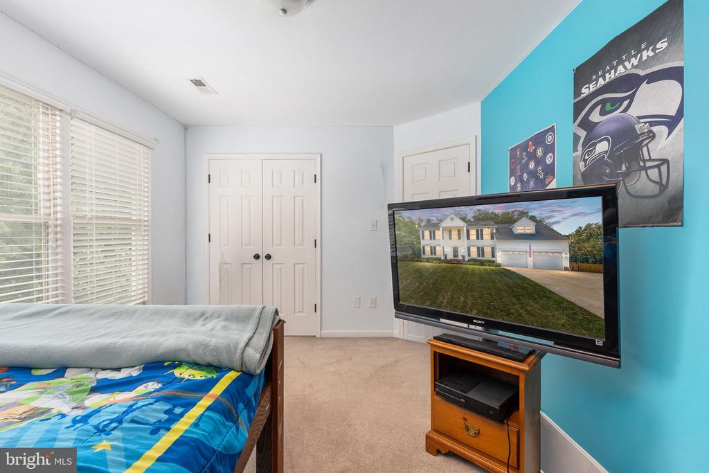 6313 SWEETBRIAR DR, FREDERICKSBURG, Virginia 22407, 4 Bedrooms Bedrooms, ,3 BathroomsBathrooms,Residential,6313 SWEETBRIAR DR,VASP2042818 MLS # VASP2042818