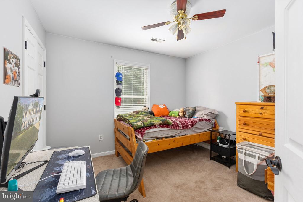 6313 SWEETBRIAR DR, FREDERICKSBURG, Virginia 22407, 4 Bedrooms Bedrooms, ,3 BathroomsBathrooms,Residential,6313 SWEETBRIAR DR,VASP2042818 MLS # VASP2042818