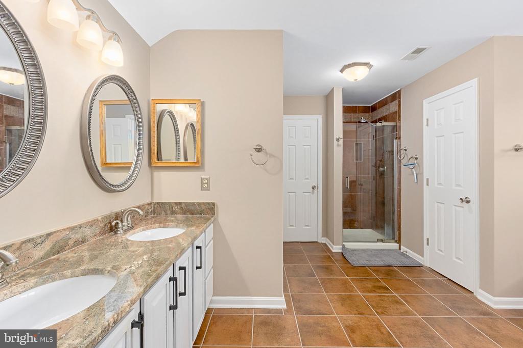 6313 SWEETBRIAR DR, FREDERICKSBURG, Virginia 22407, 4 Bedrooms Bedrooms, ,3 BathroomsBathrooms,Residential,6313 SWEETBRIAR DR,VASP2042818 MLS # VASP2042818