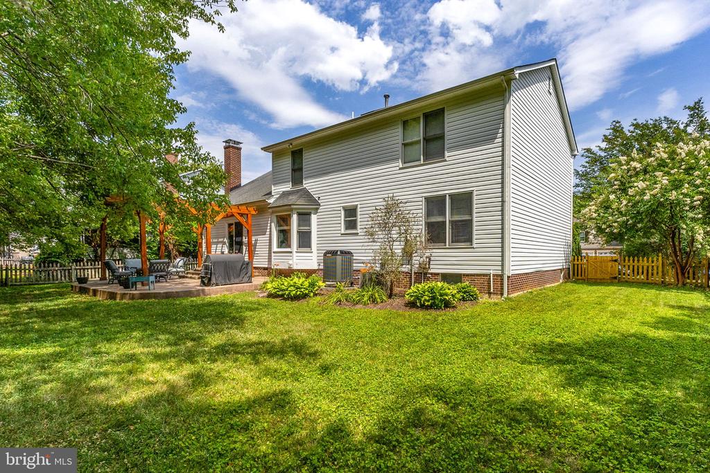 6313 SWEETBRIAR DR, FREDERICKSBURG, Virginia 22407, 4 Bedrooms Bedrooms, ,3 BathroomsBathrooms,Residential,6313 SWEETBRIAR DR,VASP2042818 MLS # VASP2042818