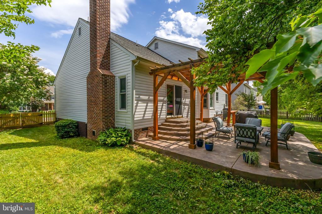 6313 SWEETBRIAR DR, FREDERICKSBURG, Virginia 22407, 4 Bedrooms Bedrooms, ,3 BathroomsBathrooms,Residential,6313 SWEETBRIAR DR,VASP2042818 MLS # VASP2042818