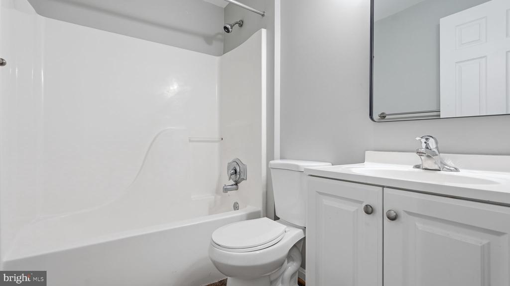 526 HIGHLAND TOWNE LN, WARRENTON, Virginia 20186, 2 Bedrooms Bedrooms, ,3 BathroomsBathrooms,Residential,526 HIGHLAND TOWNE LN,VAFQ2022420 MLS # VAFQ2022420