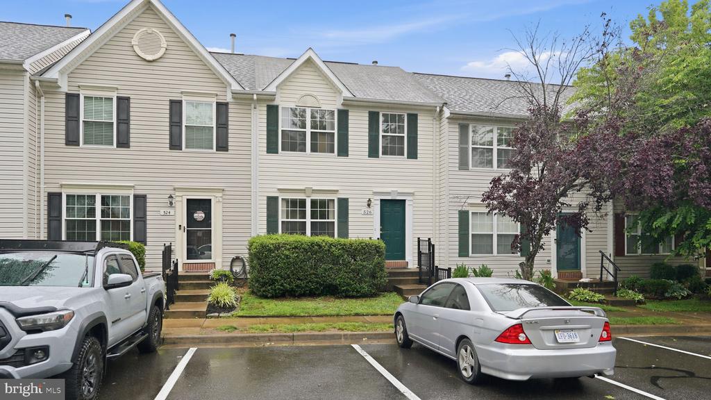 526 HIGHLAND TOWNE LN, WARRENTON, Virginia 20186, 2 Bedrooms Bedrooms, ,3 BathroomsBathrooms,Residential,526 HIGHLAND TOWNE LN,VAFQ2022420 MLS # VAFQ2022420