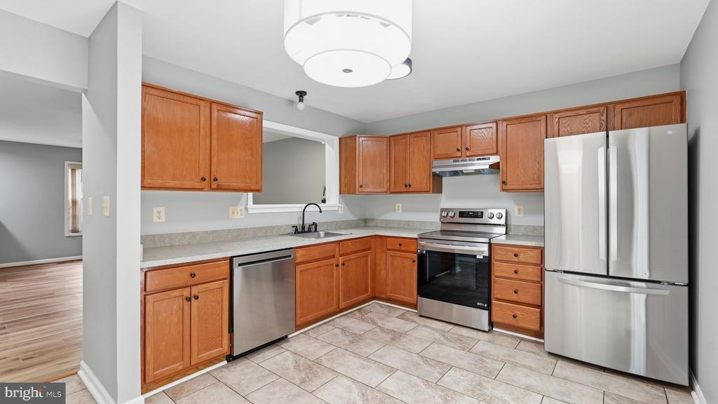 526 HIGHLAND TOWNE LN, WARRENTON, Virginia 20186, 2 Bedrooms Bedrooms, ,3 BathroomsBathrooms,Residential,526 HIGHLAND TOWNE LN,VAFQ2022420 MLS # VAFQ2022420