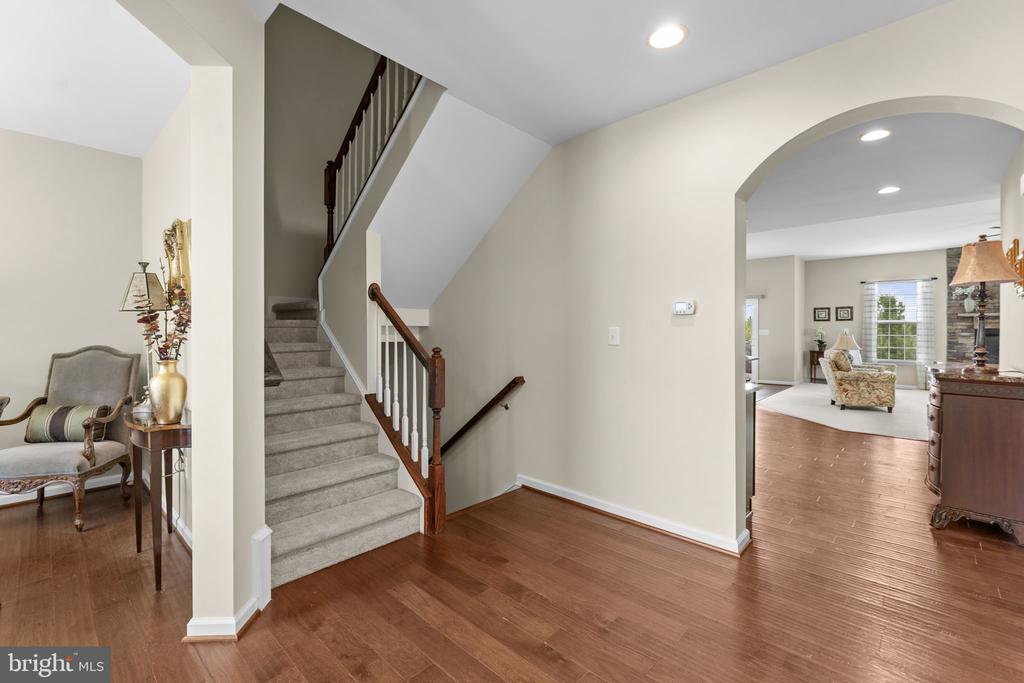14204 BELLE AVE, CULPEPER, Virginia 22701, 5 Bedrooms Bedrooms, ,4 BathroomsBathrooms,Residential,14204 BELLE AVE,VACU2014136 MLS # VACU2014136