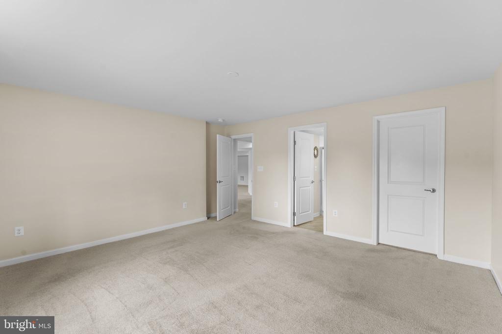 14204 BELLE AVE, CULPEPER, Virginia 22701, 5 Bedrooms Bedrooms, ,4 BathroomsBathrooms,Residential,14204 BELLE AVE,VACU2014136 MLS # VACU2014136