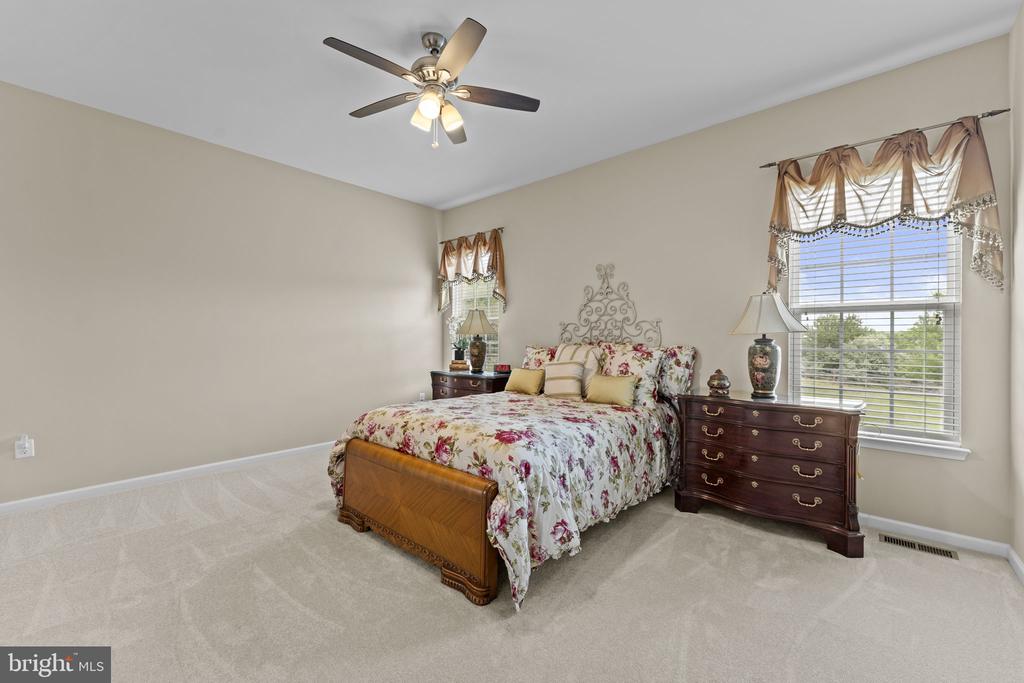 14204 BELLE AVE, CULPEPER, Virginia 22701, 5 Bedrooms Bedrooms, ,4 BathroomsBathrooms,Residential,14204 BELLE AVE,VACU2014136 MLS # VACU2014136