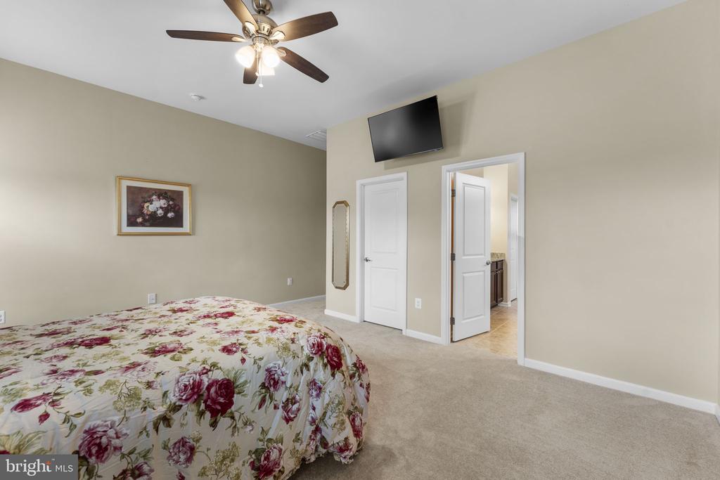 14204 BELLE AVE, CULPEPER, Virginia 22701, 5 Bedrooms Bedrooms, ,4 BathroomsBathrooms,Residential,14204 BELLE AVE,VACU2014136 MLS # VACU2014136
