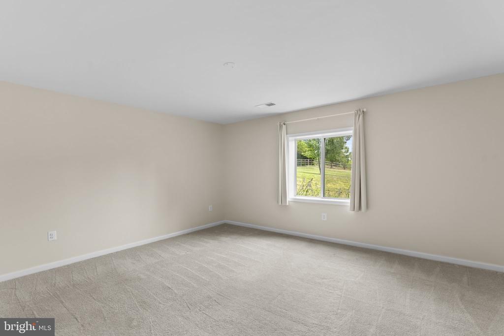 14204 BELLE AVE, CULPEPER, Virginia 22701, 5 Bedrooms Bedrooms, ,4 BathroomsBathrooms,Residential,14204 BELLE AVE,VACU2014136 MLS # VACU2014136