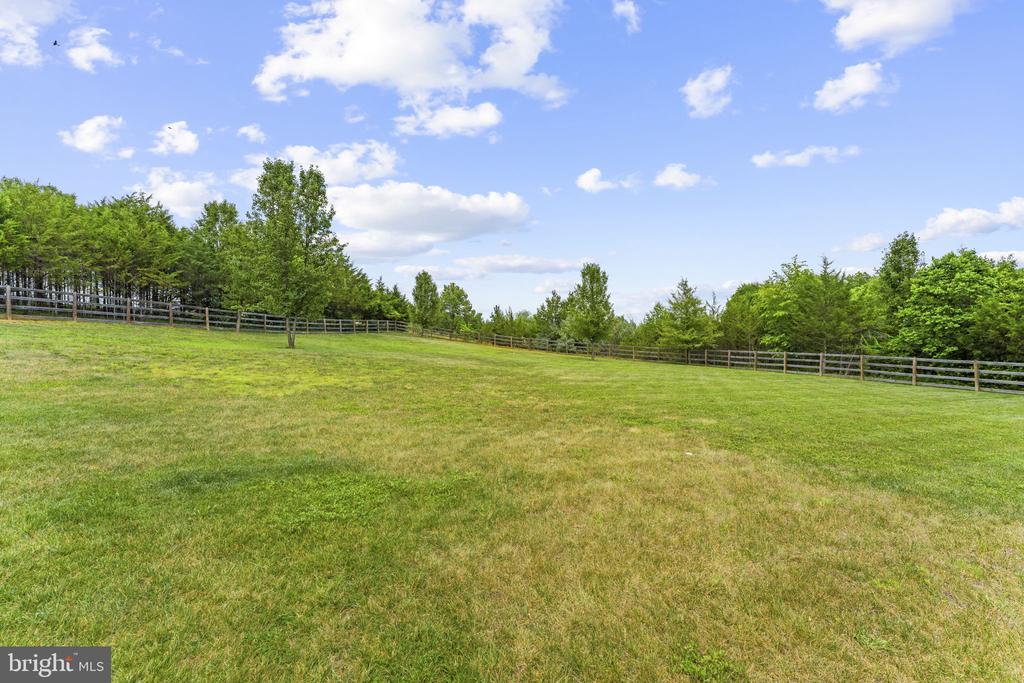 14204 BELLE AVE, CULPEPER, Virginia 22701, 5 Bedrooms Bedrooms, ,4 BathroomsBathrooms,Residential,14204 BELLE AVE,VACU2014136 MLS # VACU2014136