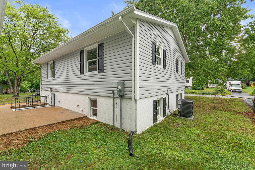 6029 MASSAPONAX DR, FREDERICKSBURG, Virginia 22407, 4 Bedrooms Bedrooms, ,2 BathroomsBathrooms,Residential,6029 MASSAPONAX DR,VASP2043012 MLS # VASP2043012