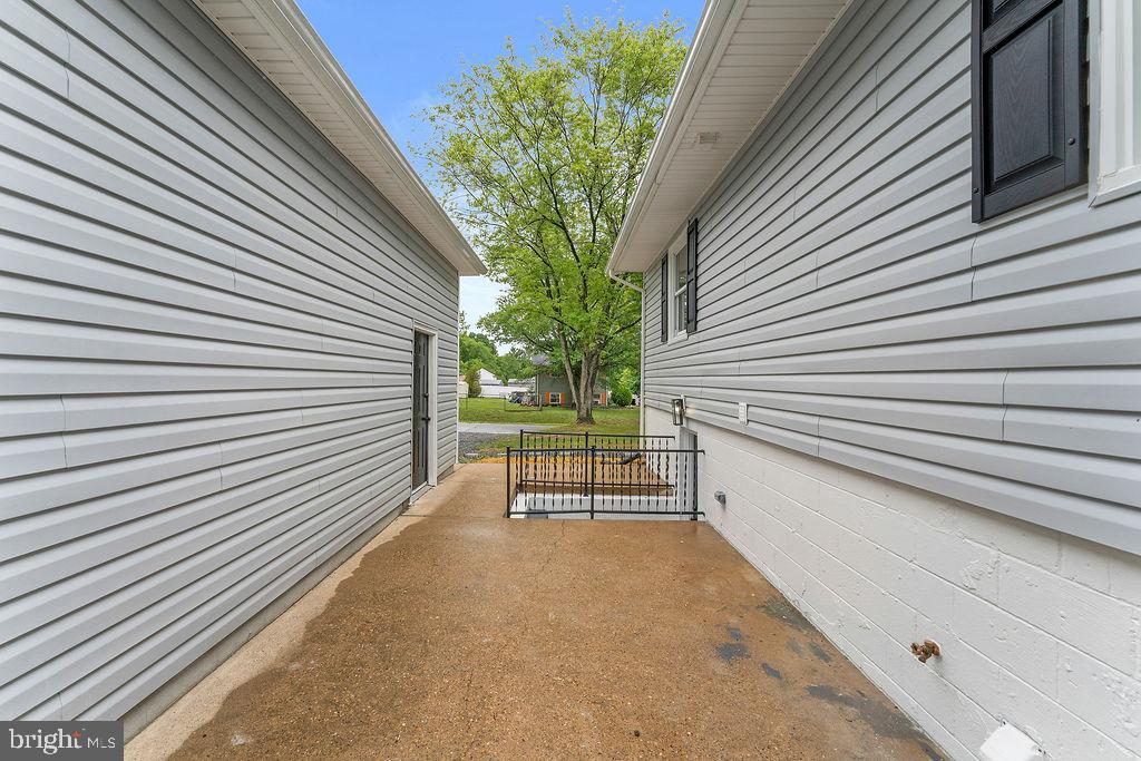 6029 MASSAPONAX DR, FREDERICKSBURG, Virginia 22407, 4 Bedrooms Bedrooms, ,2 BathroomsBathrooms,Residential,6029 MASSAPONAX DR,VASP2043012 MLS # VASP2043012