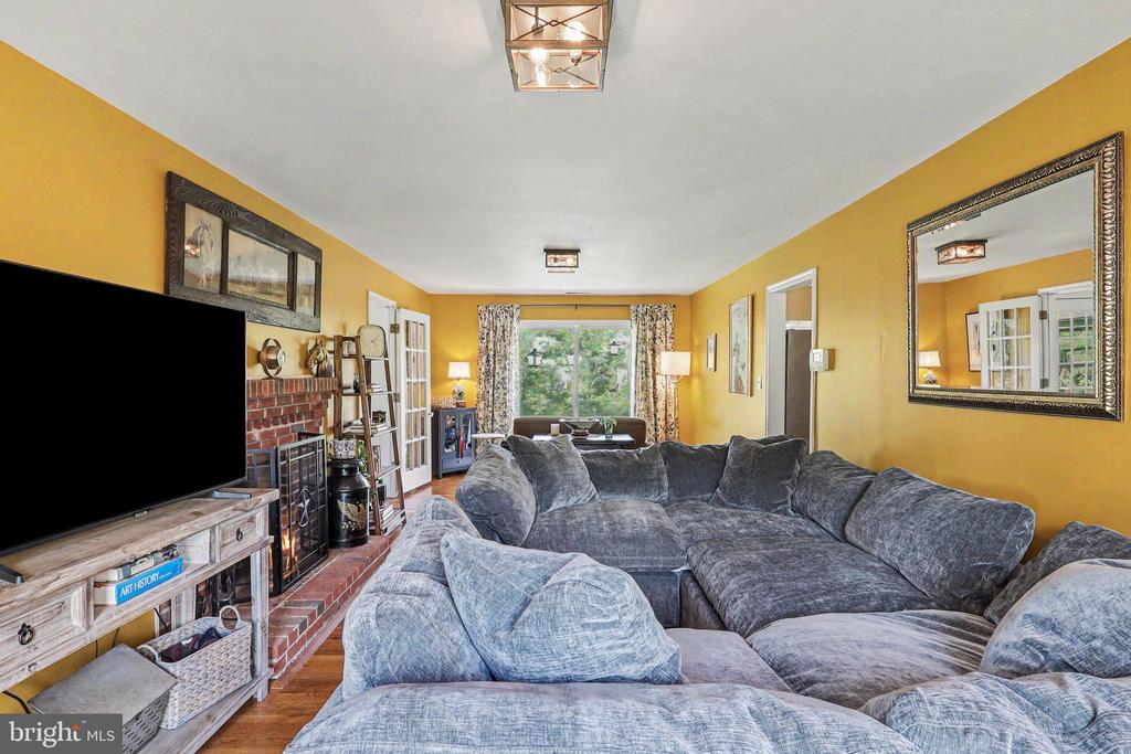 6493 BALLS MILL RD, MIDLAND, Virginia 22728, 5 Bedrooms Bedrooms, ,4 BathroomsBathrooms,Residential,6493 BALLS MILL RD,VAFQ2022174 MLS # VAFQ2022174
