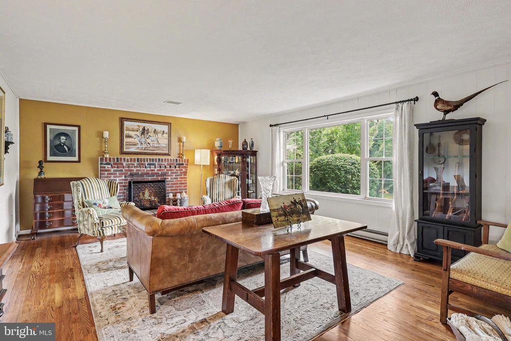6493 BALLS MILL RD, MIDLAND, Virginia 22728, 5 Bedrooms Bedrooms, ,4 BathroomsBathrooms,Residential,6493 BALLS MILL RD,VAFQ2022174 MLS # VAFQ2022174