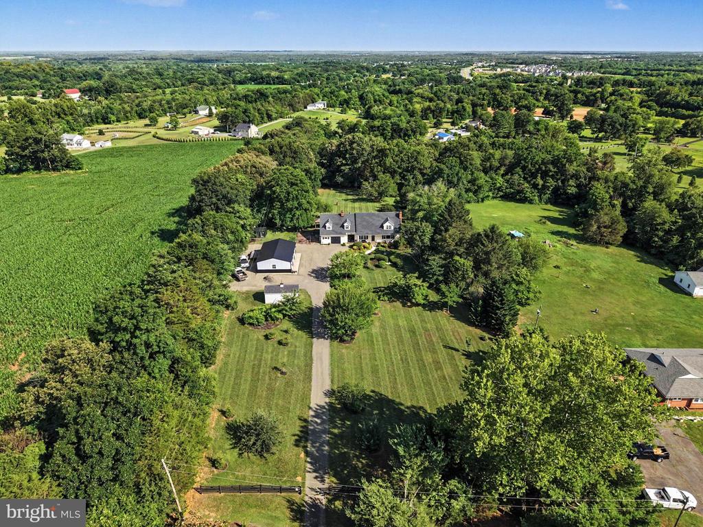 6493 BALLS MILL RD, MIDLAND, Virginia 22728, 5 Bedrooms Bedrooms, ,4 BathroomsBathrooms,Residential,6493 BALLS MILL RD,VAFQ2022174 MLS # VAFQ2022174