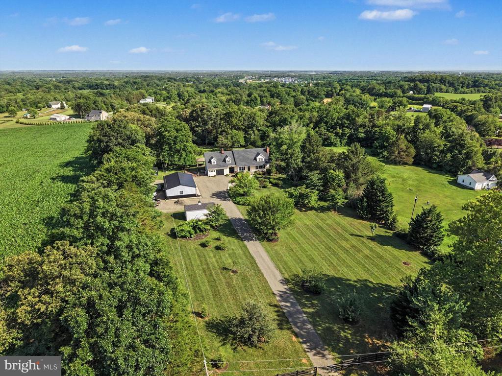 6493 BALLS MILL RD, MIDLAND, Virginia 22728, 5 Bedrooms Bedrooms, ,4 BathroomsBathrooms,Residential,6493 BALLS MILL RD,VAFQ2022174 MLS # VAFQ2022174
