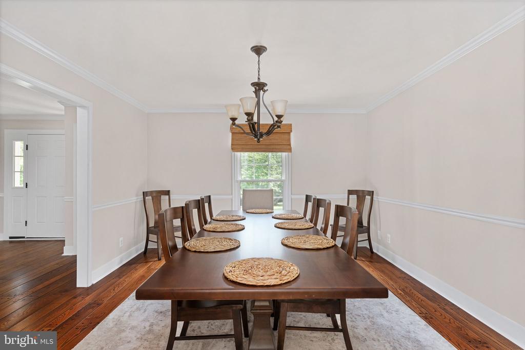 8250 SINGING WOOD CT, SPOTSYLVANIA, Virginia 22553, 4 Bedrooms Bedrooms, ,2 BathroomsBathrooms,Residential,8250 SINGING WOOD CT,VASP2043164 MLS # VASP2043164