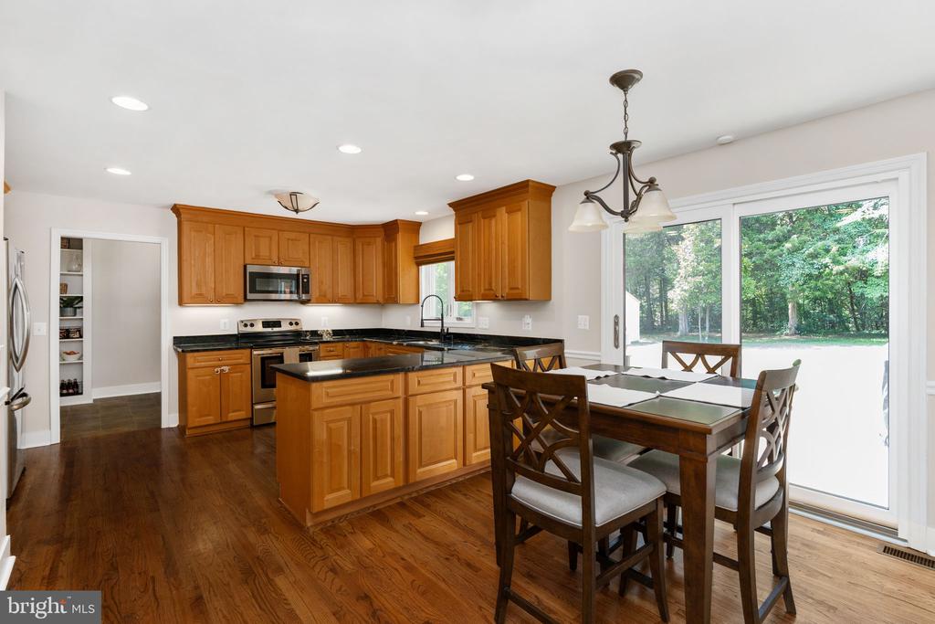 8250 SINGING WOOD CT, SPOTSYLVANIA, Virginia 22553, 4 Bedrooms Bedrooms, ,2 BathroomsBathrooms,Residential,8250 SINGING WOOD CT,VASP2043164 MLS # VASP2043164