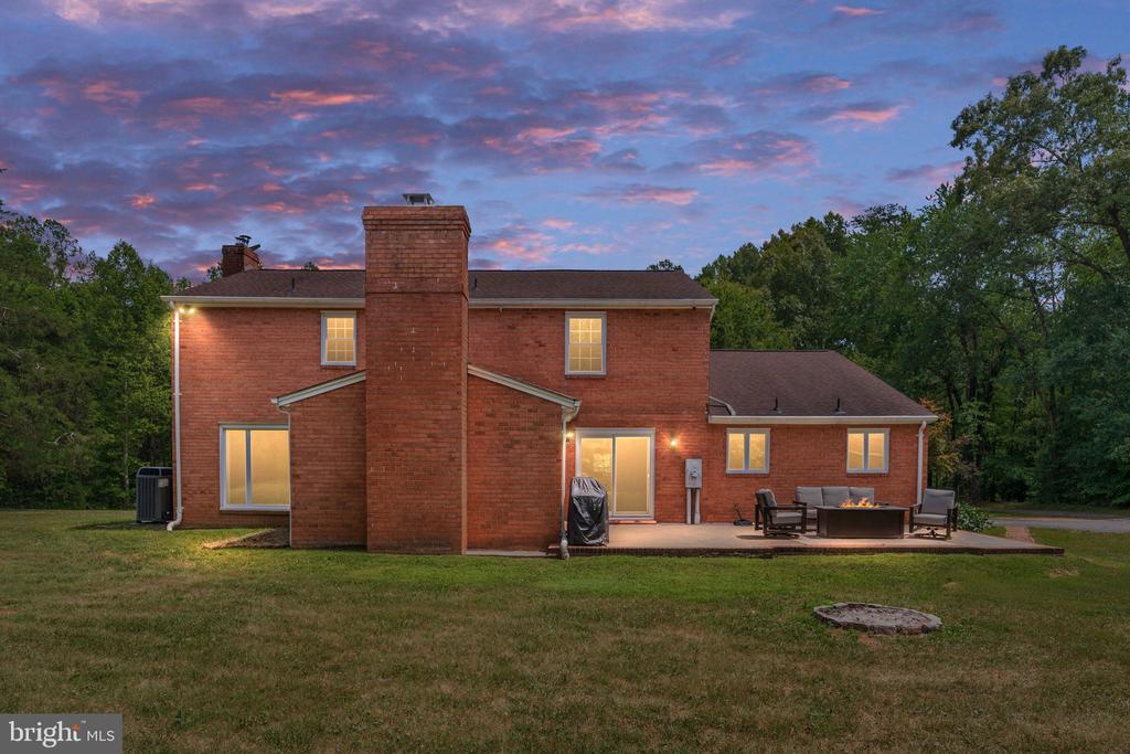 8250 SINGING WOOD CT, SPOTSYLVANIA, Virginia 22553, 4 Bedrooms Bedrooms, ,2 BathroomsBathrooms,Residential,8250 SINGING WOOD CT,VASP2043164 MLS # VASP2043164
