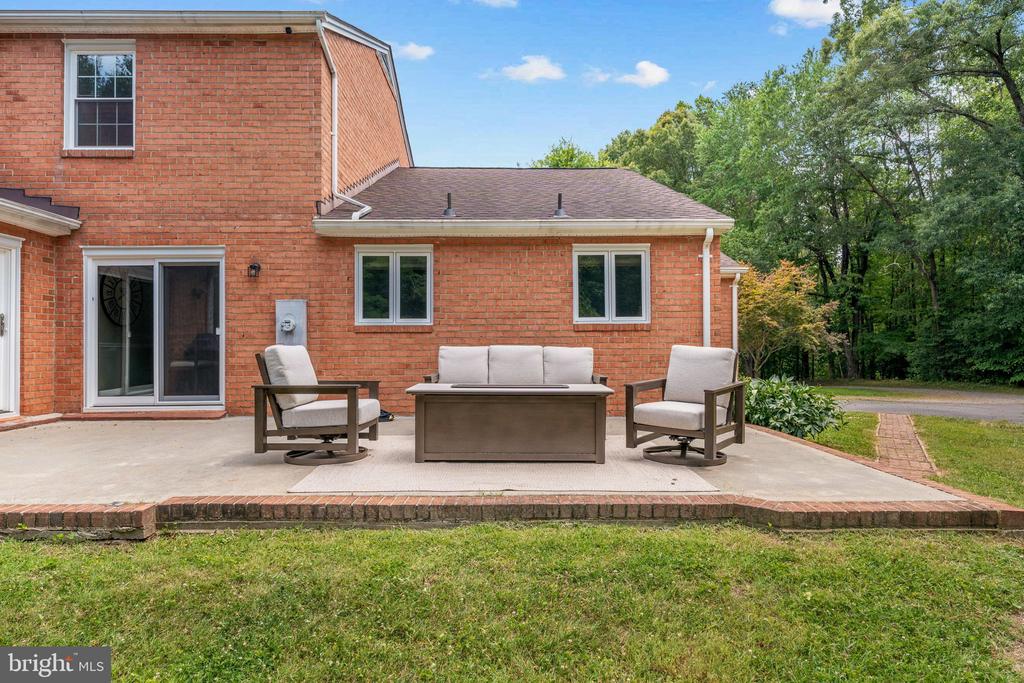 8250 SINGING WOOD CT, SPOTSYLVANIA, Virginia 22553, 4 Bedrooms Bedrooms, ,2 BathroomsBathrooms,Residential,8250 SINGING WOOD CT,VASP2043164 MLS # VASP2043164