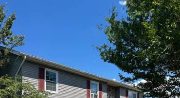 12235 CEDARWOOD DR, REMINGTON, Virginia 22734, 6 Bedrooms Bedrooms, ,3 BathroomsBathrooms,Residential,THE MEADOWS,12235 CEDARWOOD DR,VAFQ2022746 MLS # VAFQ2022746